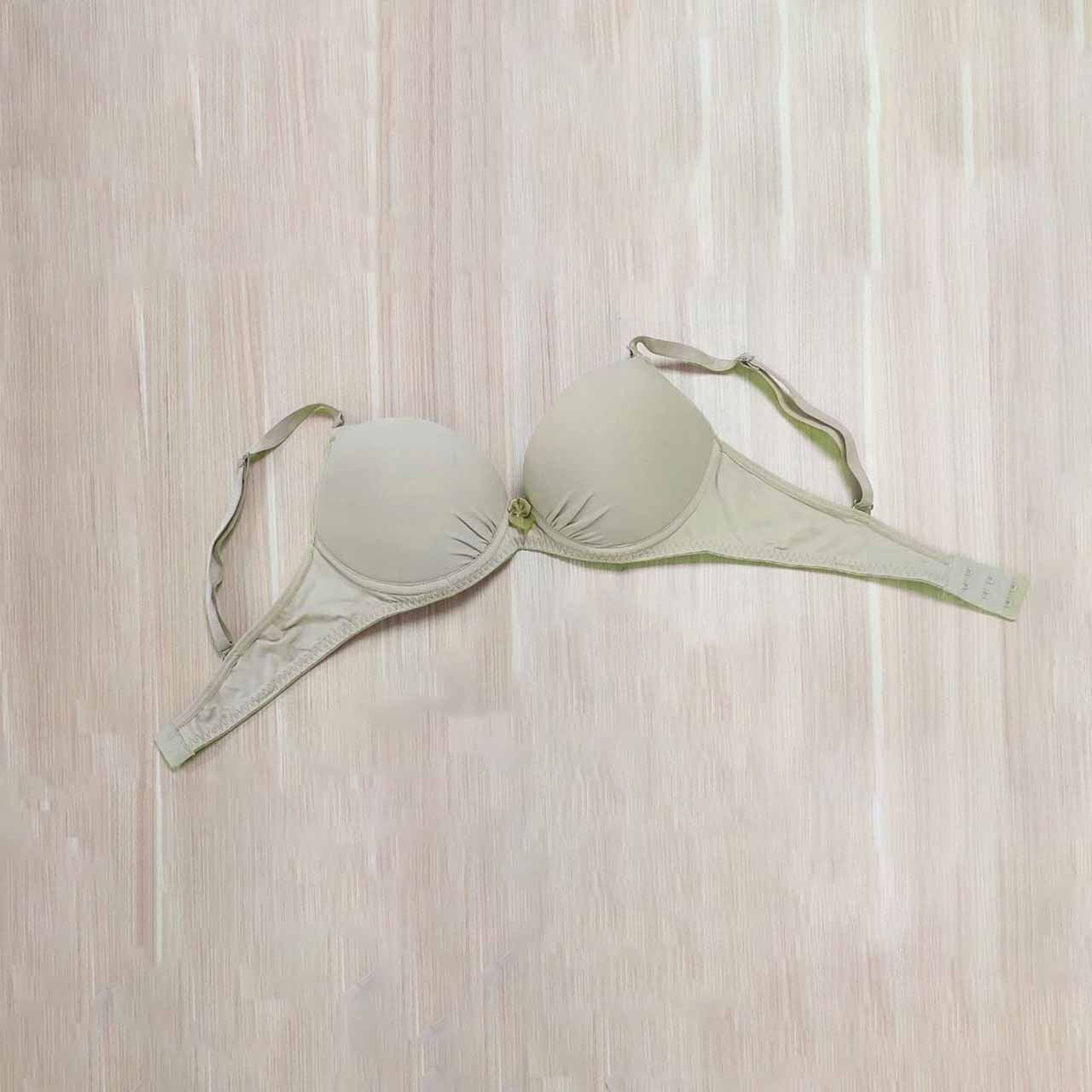 Corpiño de microfibra con taza push-up. Hueso Talle 80