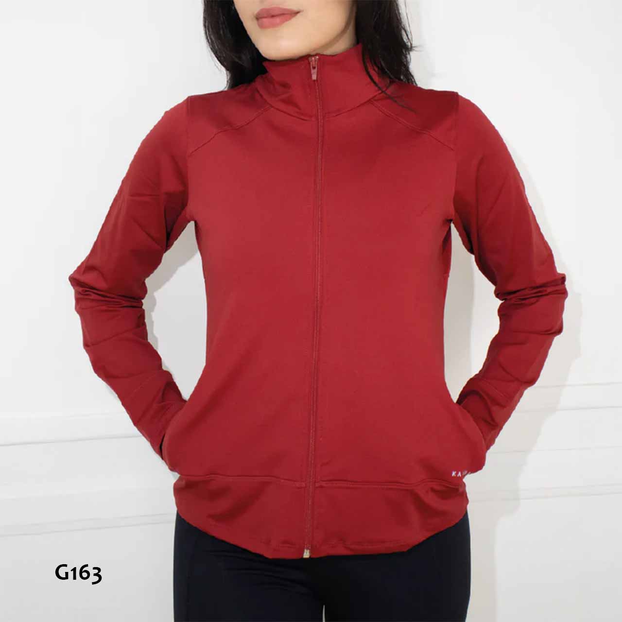 BP - G163 - Campera supplex con detalle