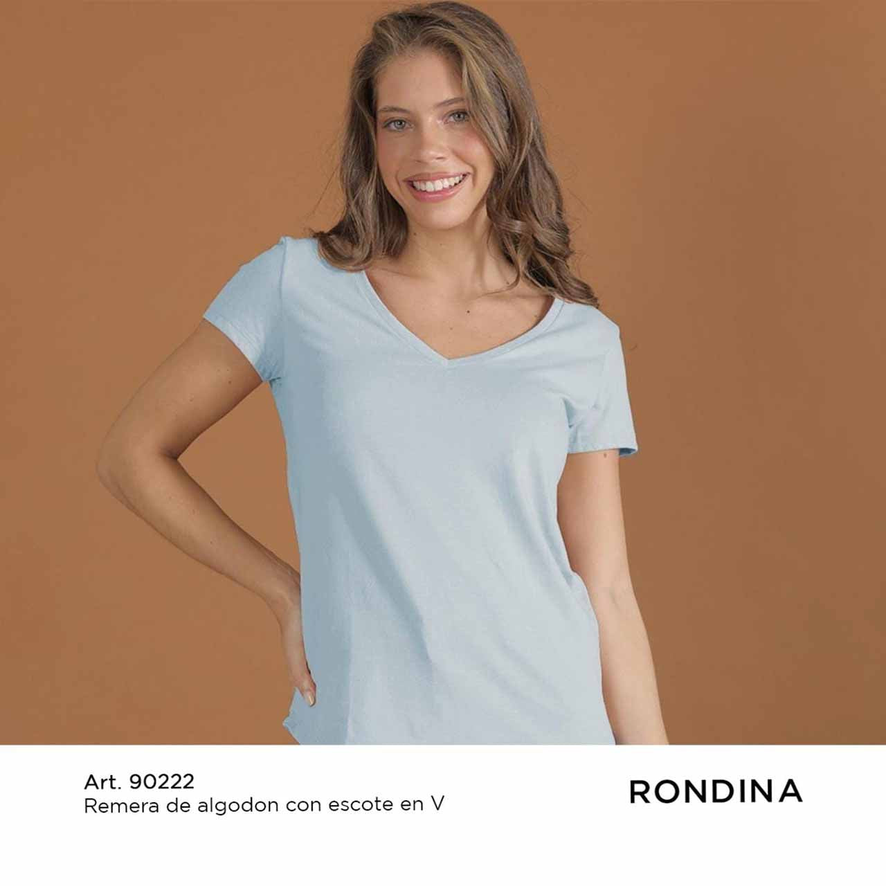 BP - 90222 - Remera de algodón con escote V