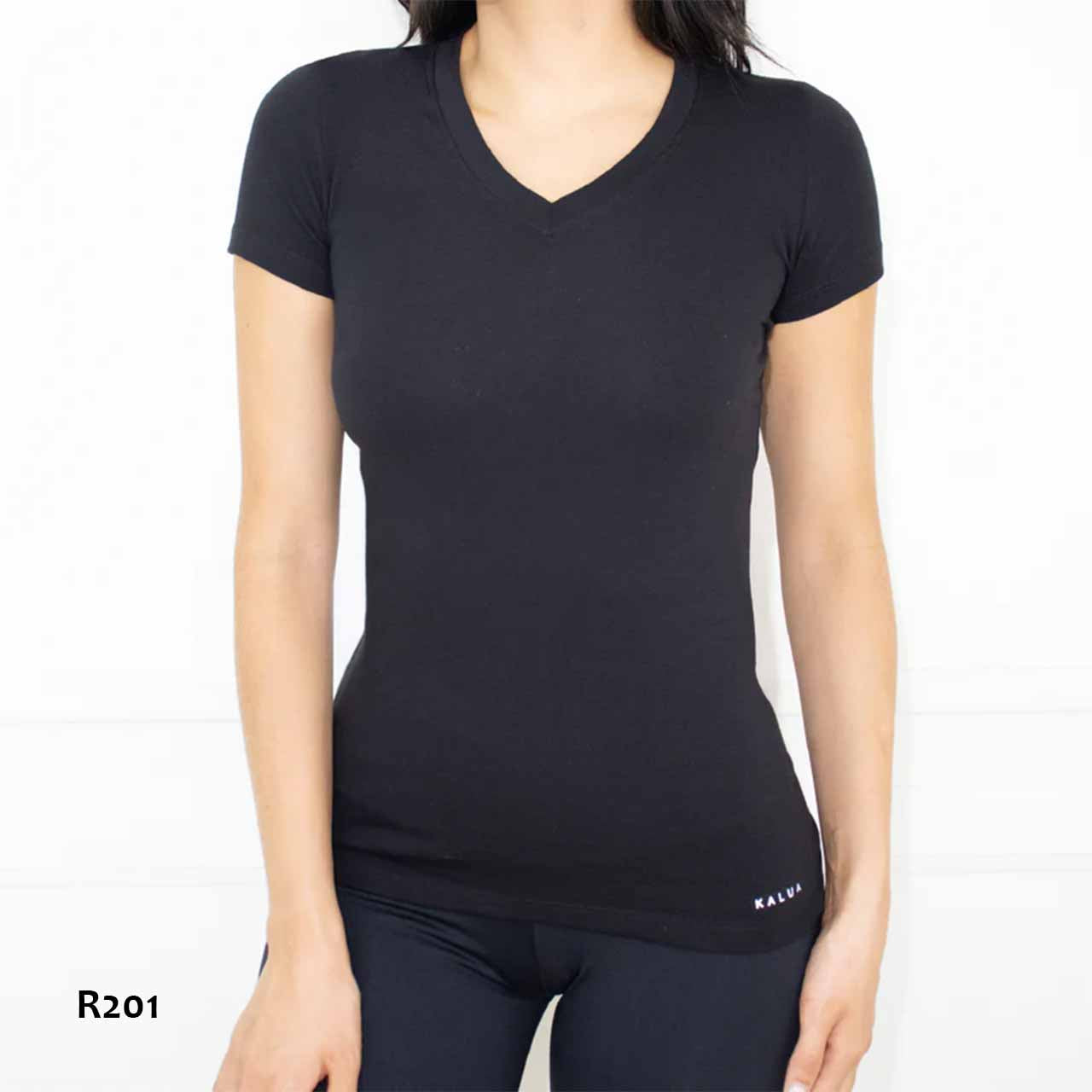 BP - R201 - Remera de algodón y lycra. Cuello V