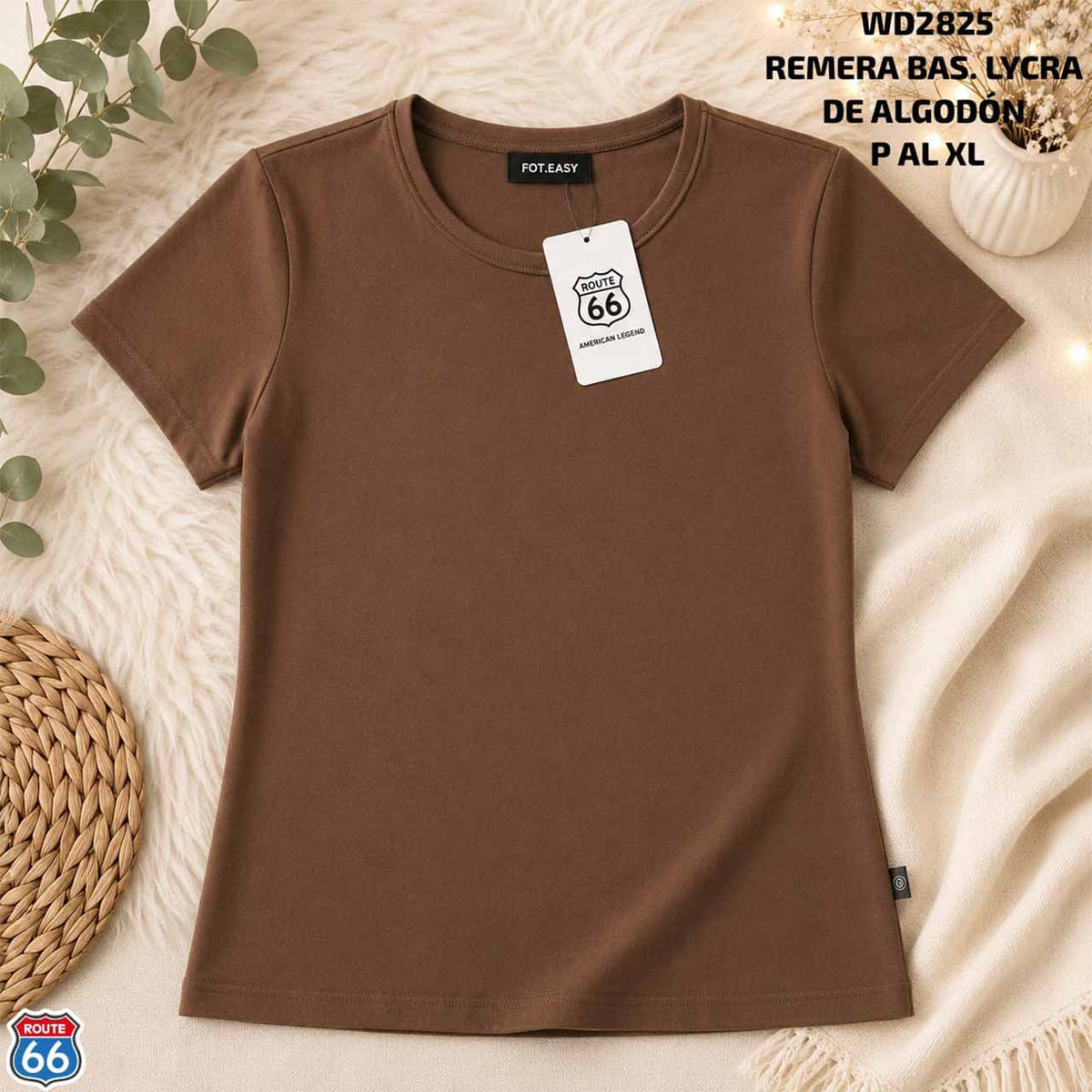 SD - WD2825 - Remera básica de algodón y lycra. Cuello redondo.