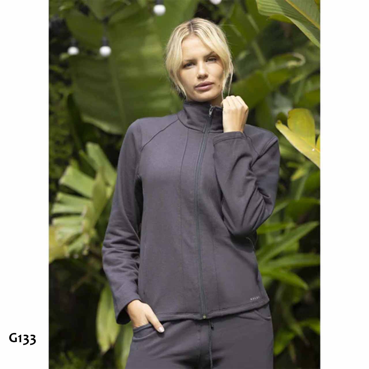 BP - G133 - Campera básica de moletón con cierre