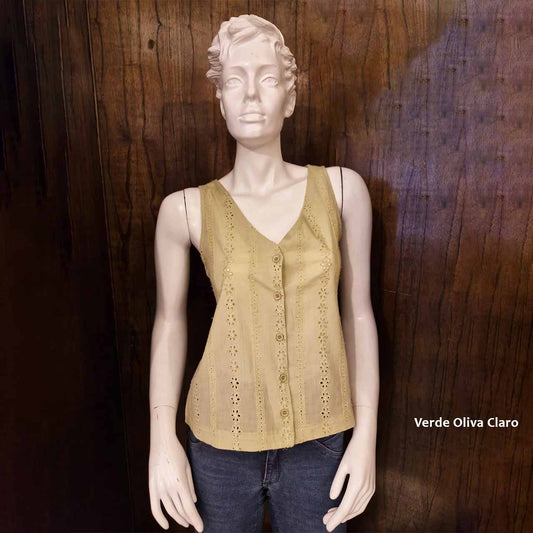 Blusa con detalles en broderie - Ajuste relajado Talle P & M