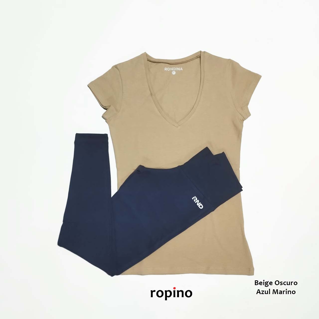 Remera de Algodón Cuello V & Legging de Algodón y Lycra - Varios Colores